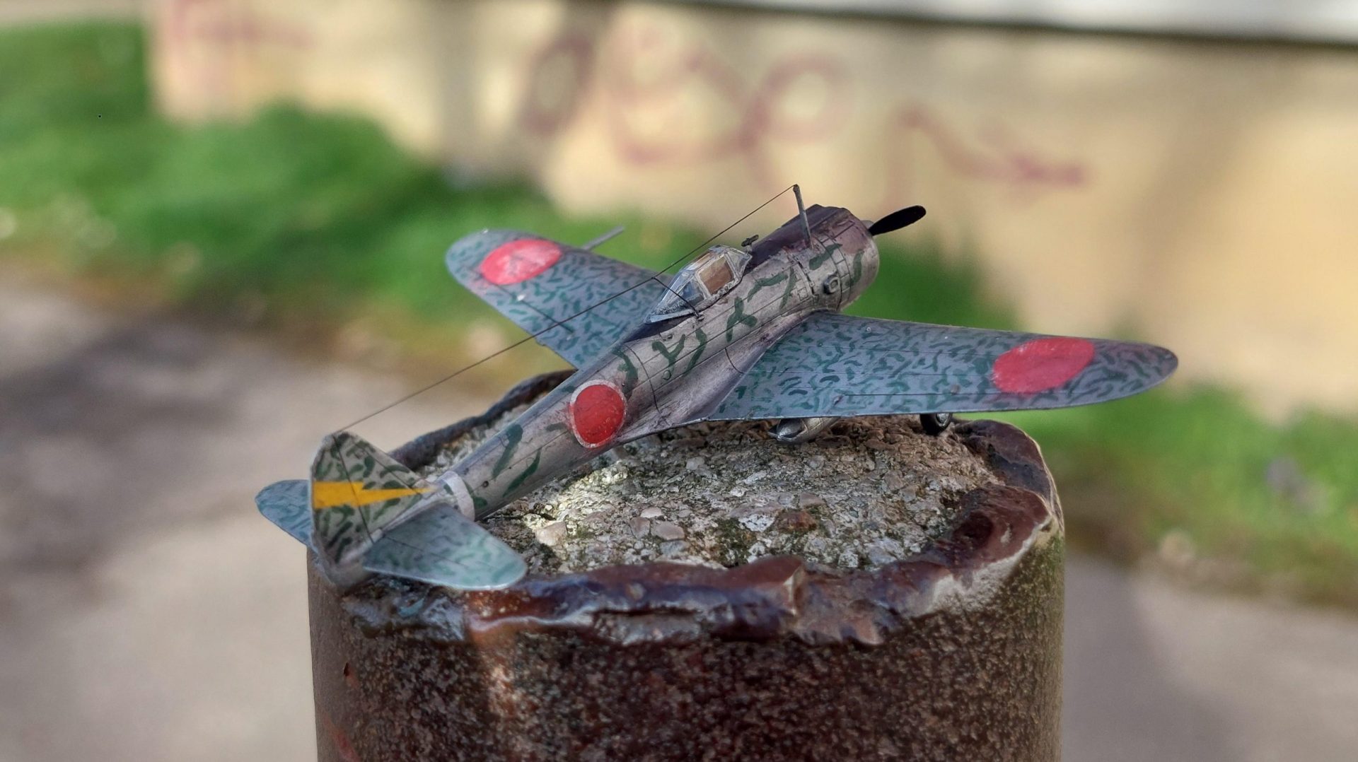 Sweet 1/144 Ki-43-I – 1942.